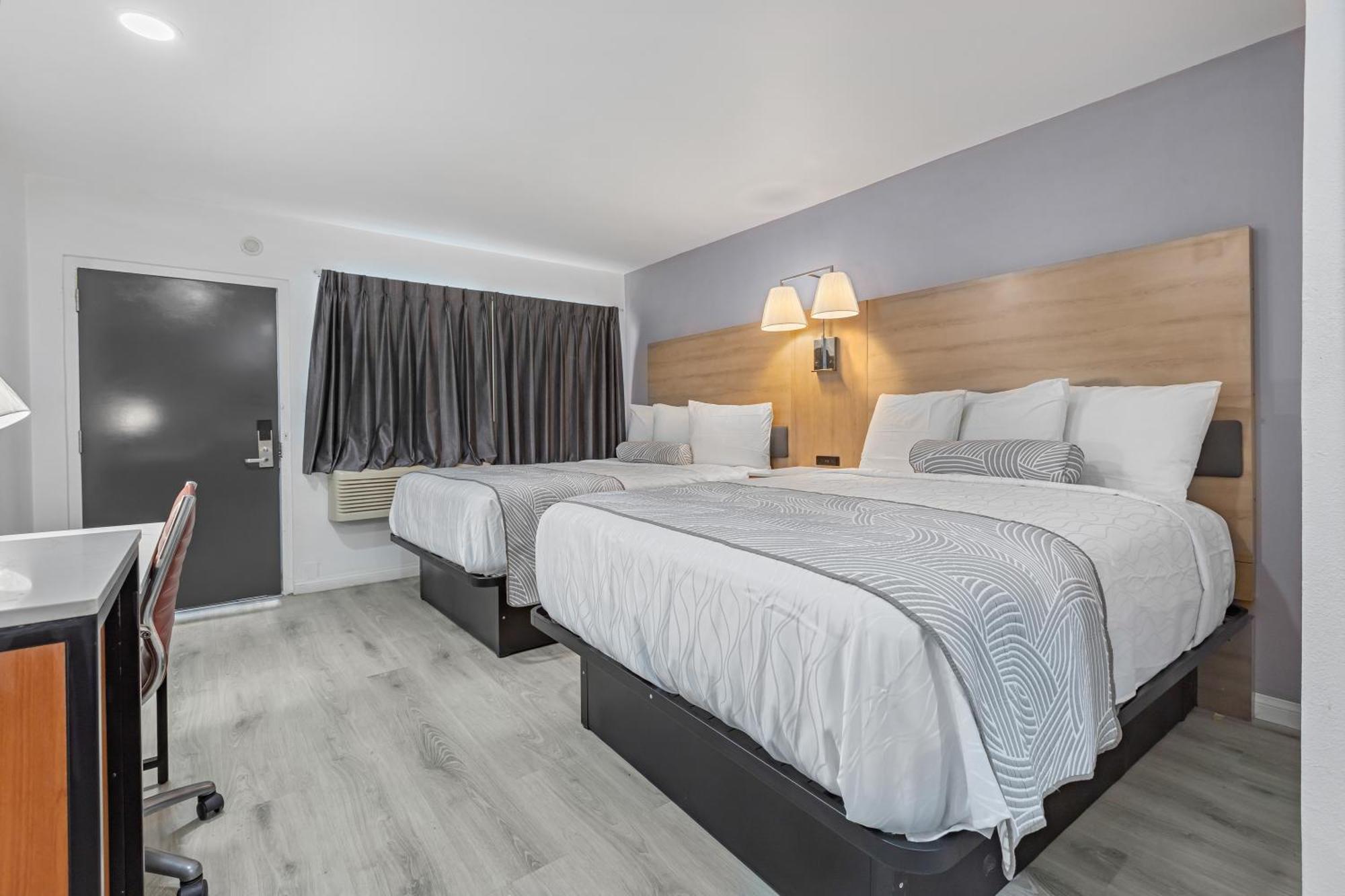 Inland Inn & Suites San Bernardino Bagian luar foto